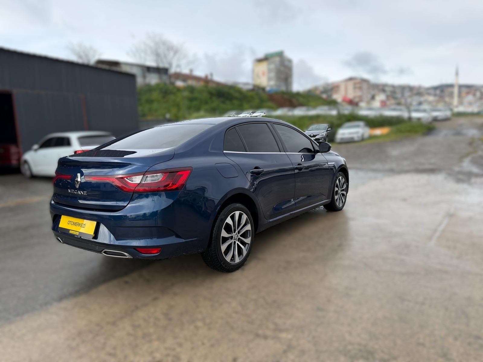 RENAULT MEGANE 19